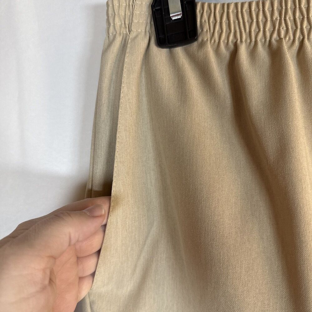 Women’s Alfred Dunner Khaki Pull On Elastic Waist Size 10 Preowned - Picture 4 of 15